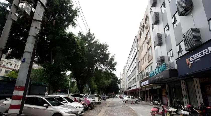 City Comfort Inn Beiliu Yongfeng Plaza Chengnan Bus Station