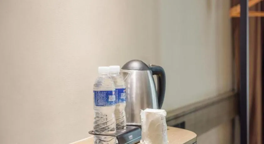 City Comfort Inn Beiliu Yongfeng Plaza Chengnan Bus Station