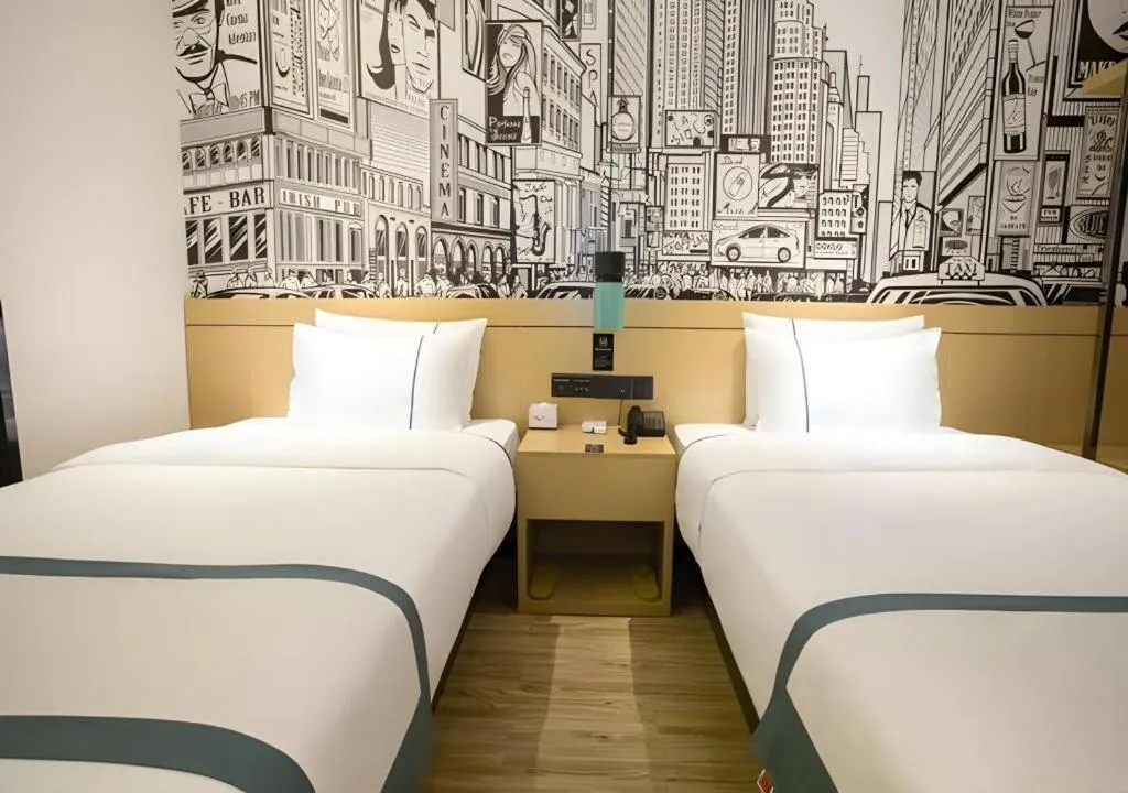 Bed in City Comfort Inn Beiliu Yongfeng Plaza Chengnan Bus Station