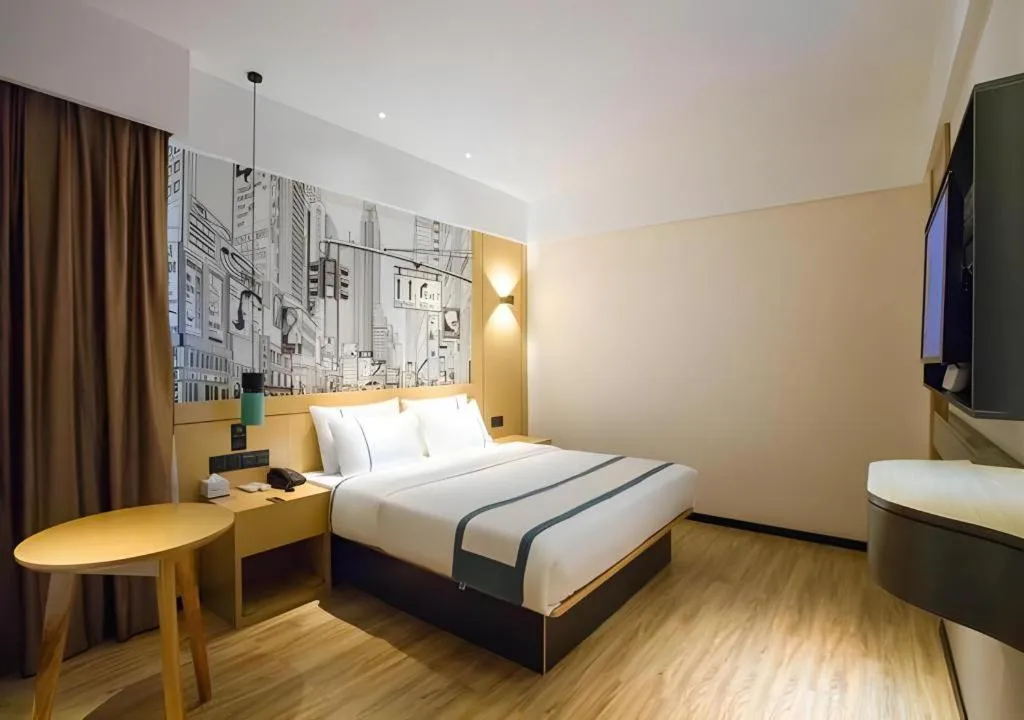 Bed in City Comfort Inn Beiliu Yongfeng Plaza Chengnan Bus Station