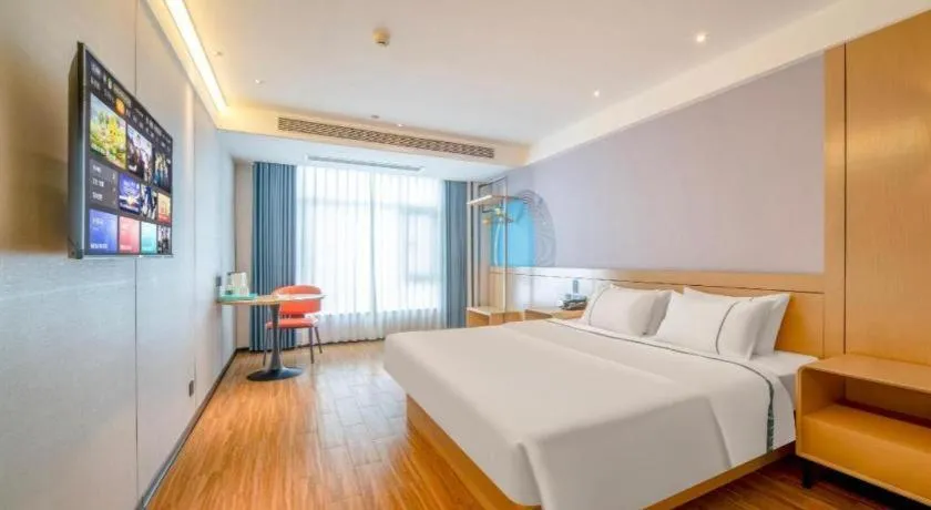 Bed in City Comfort Inn Zhanjiang Xuwen Port Wharf Passenger Station