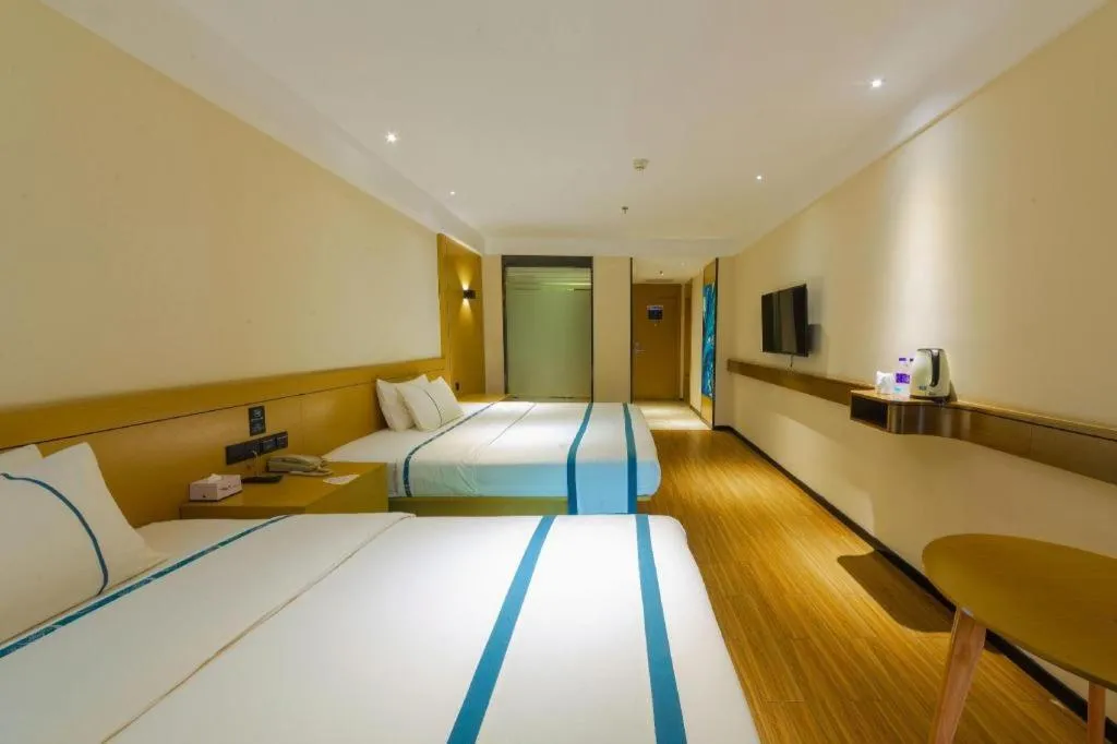 Bed in City Comfort Inn Zhanjiang Xuwen Port Wharf Passenger Station