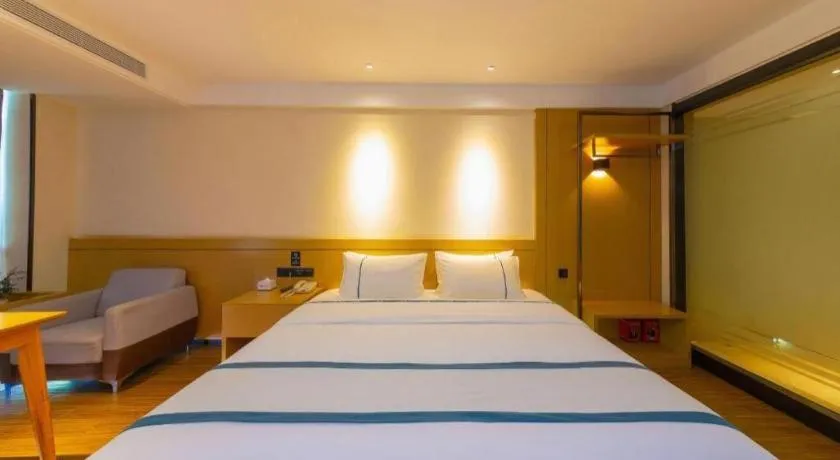 Bed in City Comfort Inn Zhanjiang Xuwen Port Wharf Passenger Station