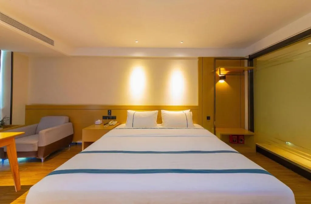 Bed in City Comfort Inn Zhanjiang Xuwen Port Wharf Passenger Station