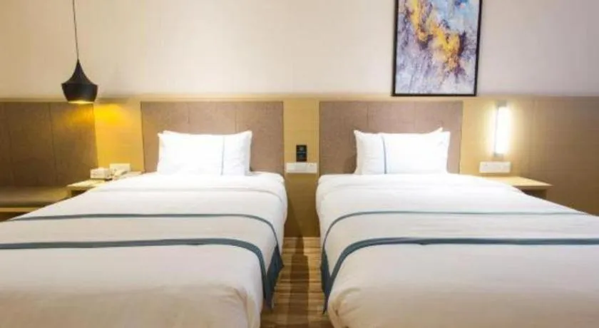 Bed in City Comfort Inn Tianmen Xincheng Walmart