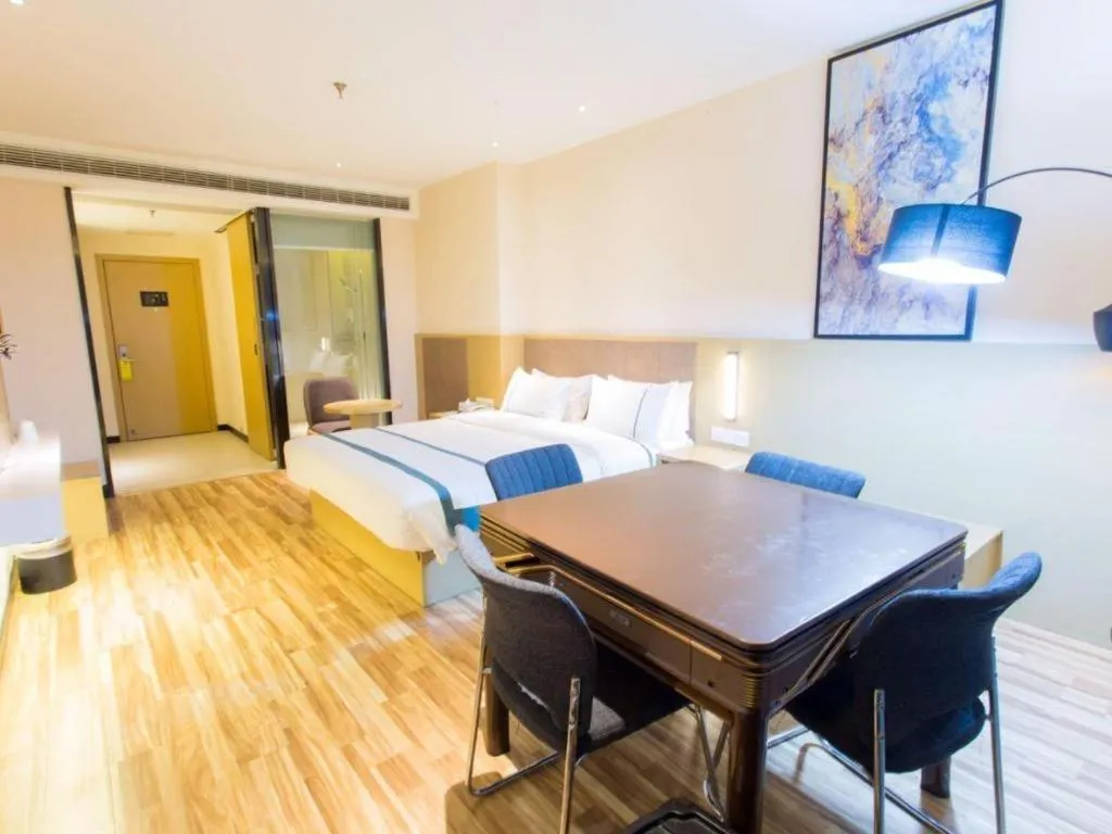 Bed in City Comfort Inn Tianmen Xincheng Walmart