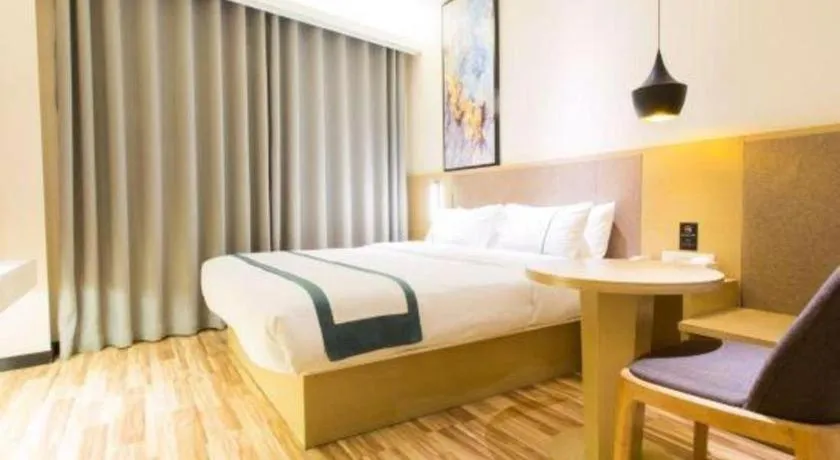 Bed in City Comfort Inn Tianmen Xincheng Walmart