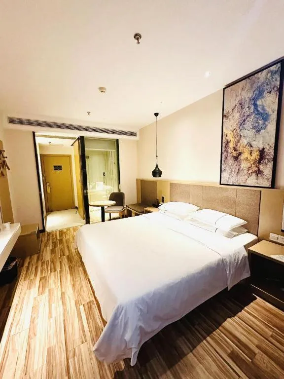 Bed in City Comfort Inn Tianmen Xincheng Walmart