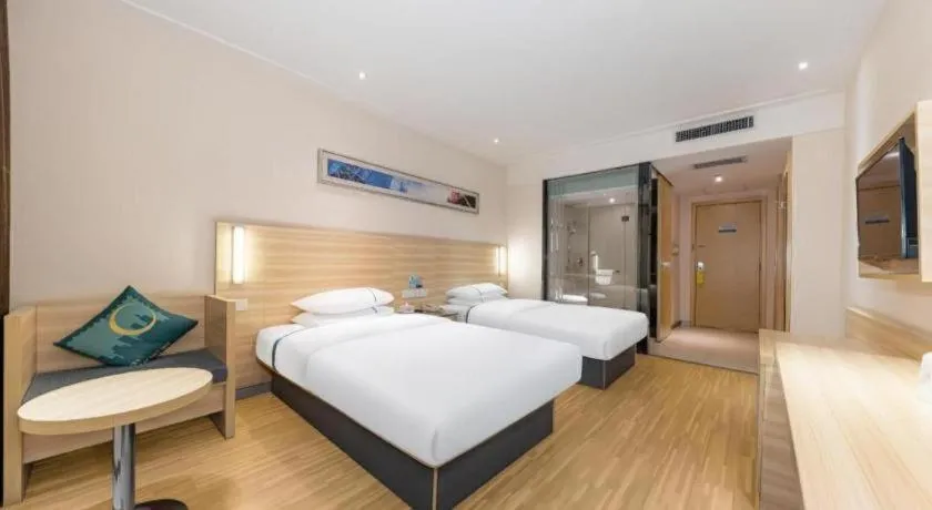 Bed in City Comfort Inn Jingmen Zhongjian Jinxiang Square