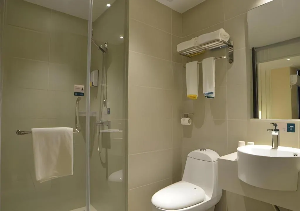 City Comfort Inn Jingmen Zhongjian Jinxiang Square