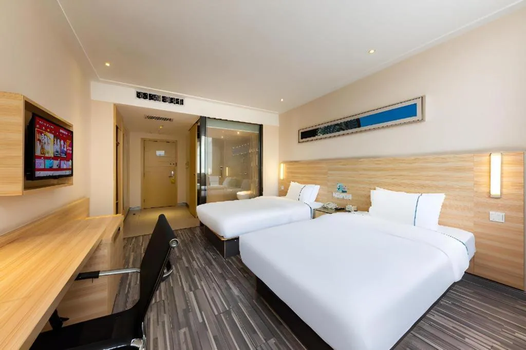 Bed in City Comfort Inn Jingmen Zhongjian Jinxiang Square