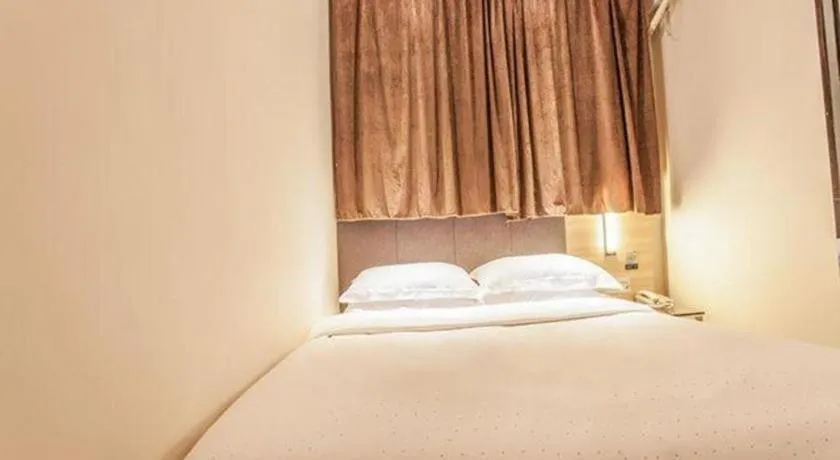 Bed in City Comfort Inn Liuzhou The Mixc Xijiang Road