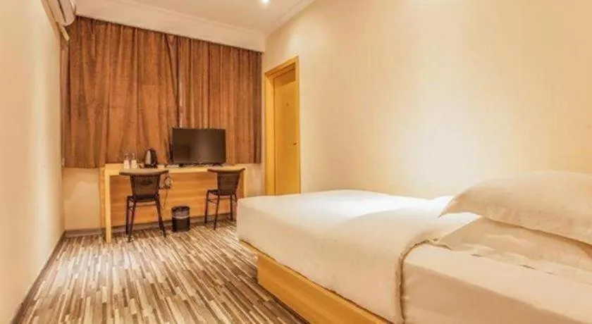 Bed in City Comfort Inn Liuzhou The Mixc Xijiang Road