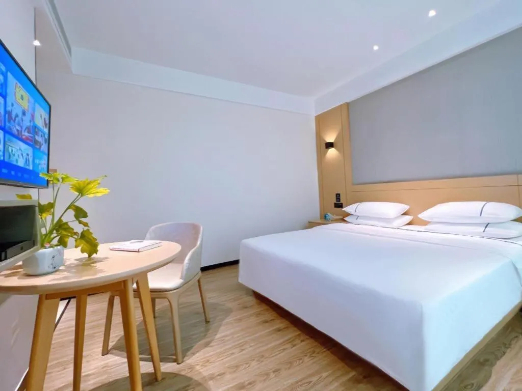 Bed in City Comfort Inn Rizhao High-speed Railway Station Yingbin Road RT-Mart