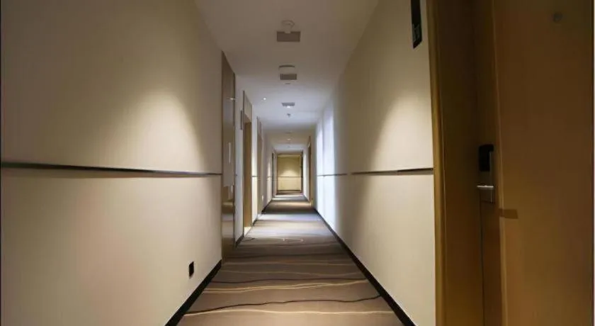 City Comfort Inn Rizhao High-speed Railway Station Yingbin Road RT-Mart