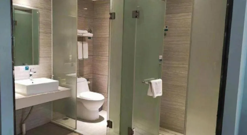 City Comfort Inn Jingzhou Railway Station Fantawild