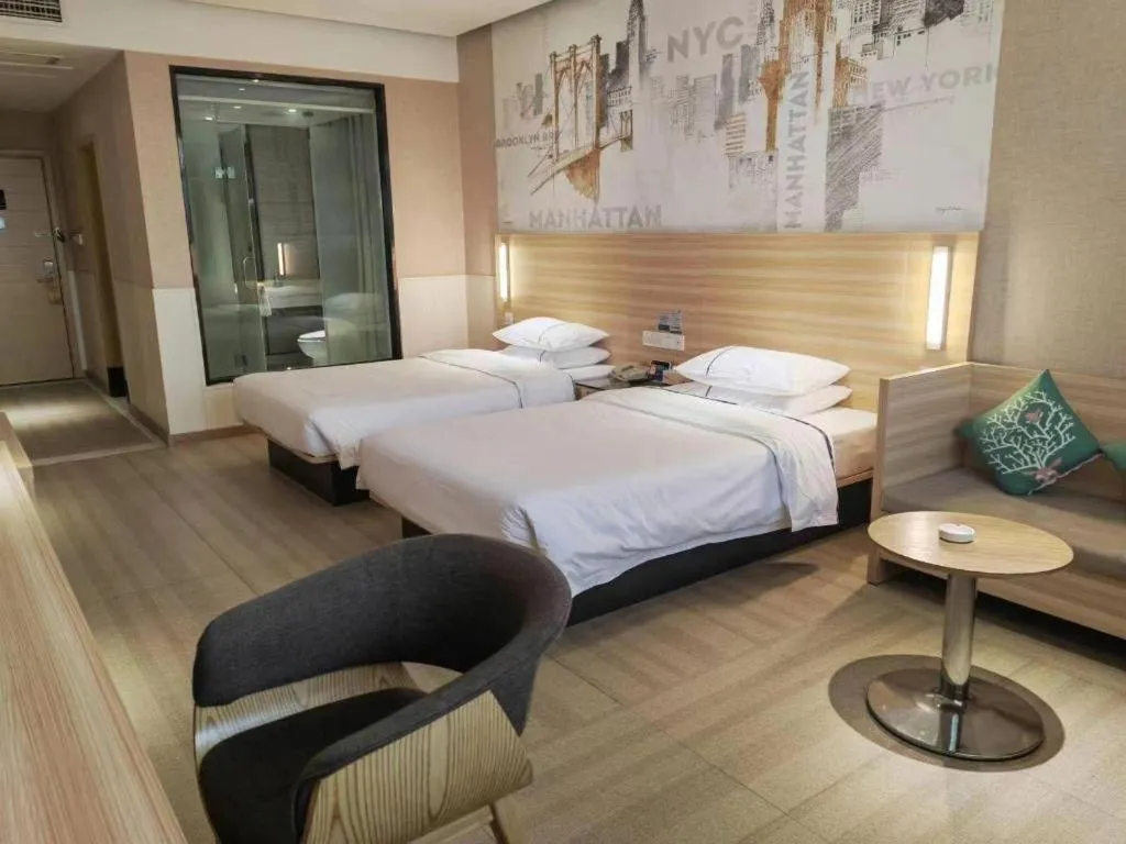 Bed in City Comfort Inn Jingzhou Railway Station Fantawild