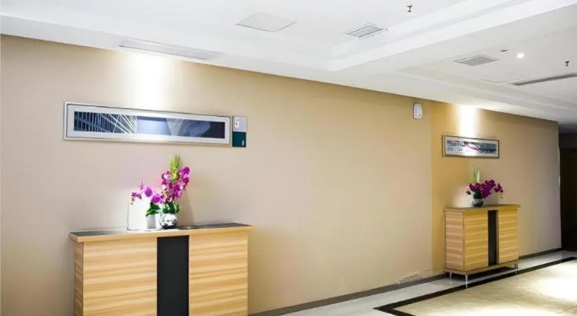 City Comfort Inn Jingzhou Railway Station Fantawild