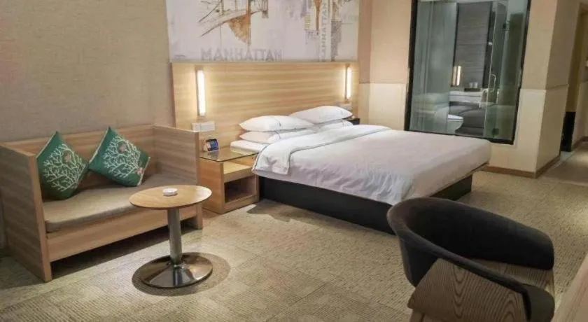 Bed in City Comfort Inn Jingzhou Railway Station Fantawild