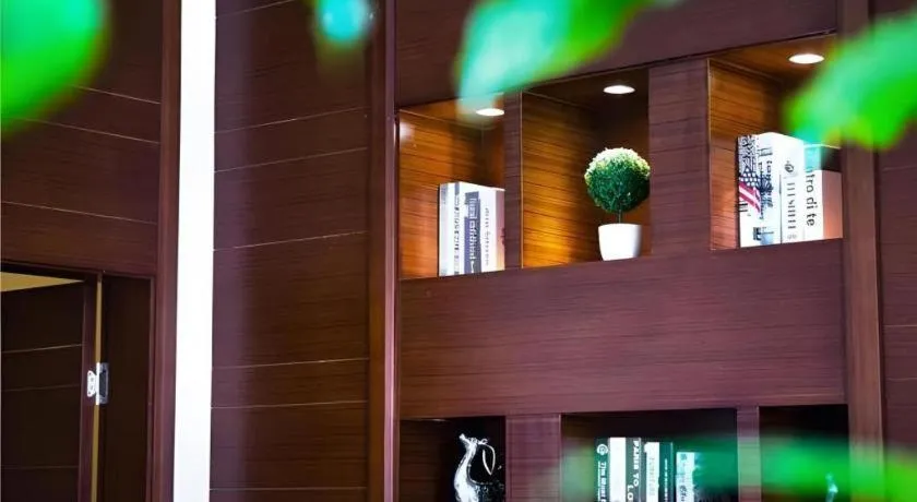 City Comfort Inn Jingzhou Railway Station Fantawild