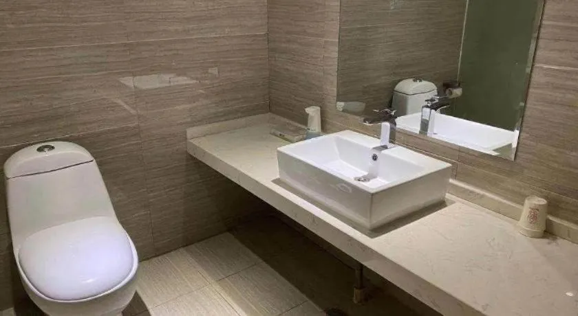 City Comfort Inn Jingzhou Railway Station Fantawild