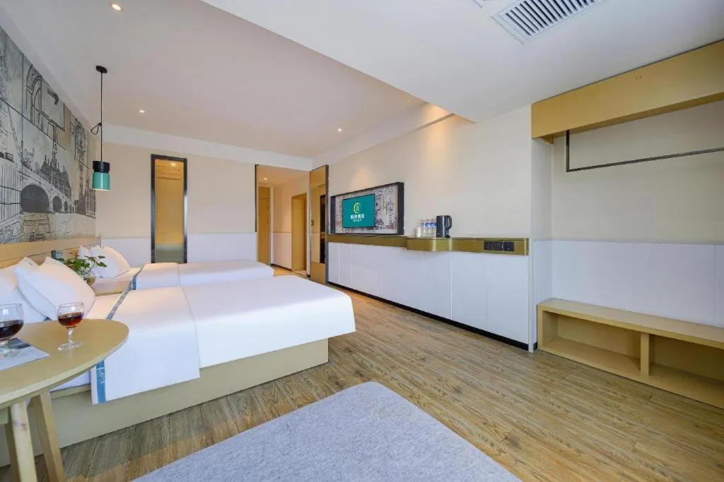 Bed in City Comfort Inn Chongqing Huangguan Dafuti