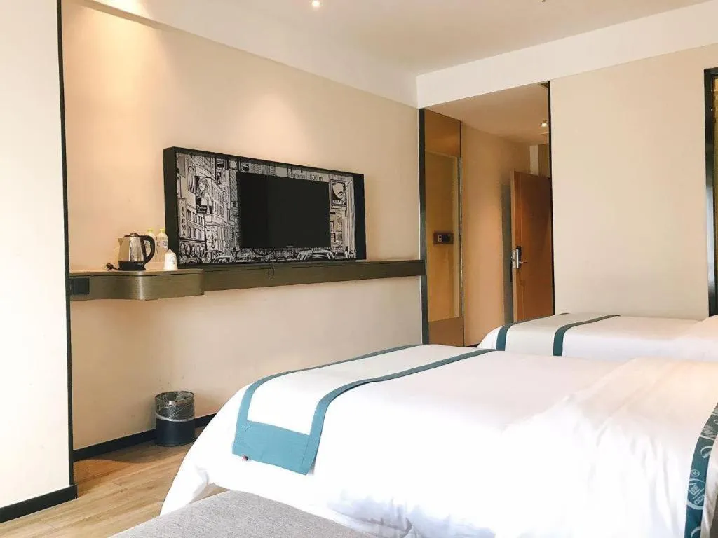 Bed in City Comfort Inn Chongqing Huangguan Dafuti