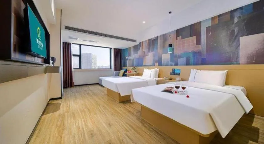 Bed in City Comfort Inn Chongqing Huangguan Dafuti