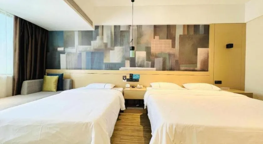 Bed in City Comfort Inn Chongqing Huangguan Dafuti