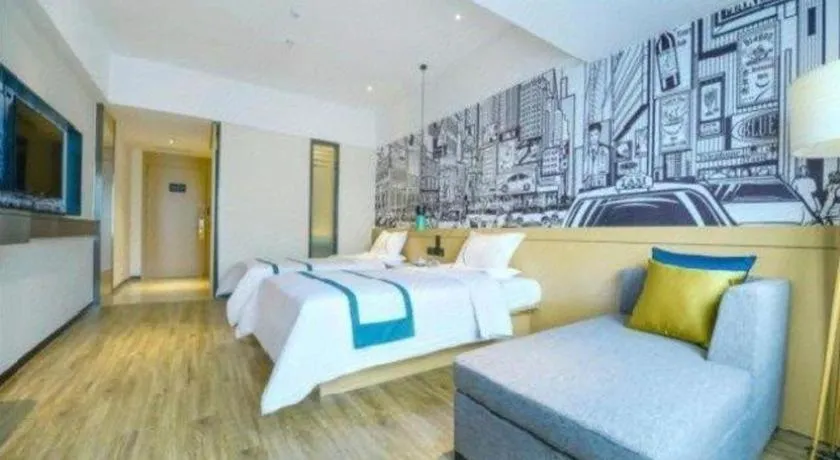 Bed in City Comfort Inn Chongqing Huangguan Dafuti