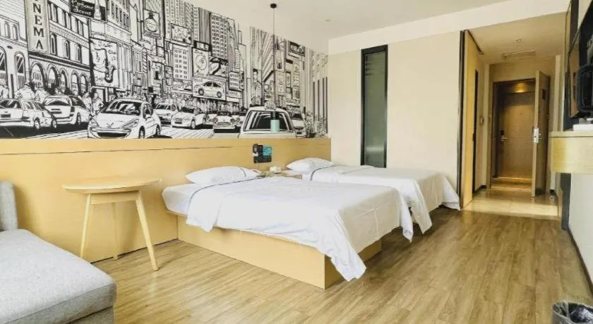 Bed in City Comfort Inn Chongqing Huangguan Dafuti