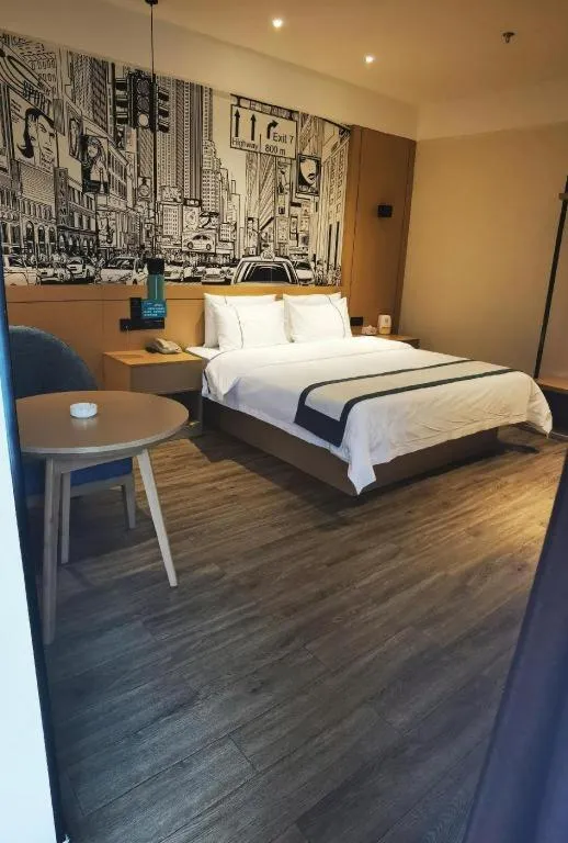 Bed in City Comfort Inn Chongqing Huangguan Dafuti