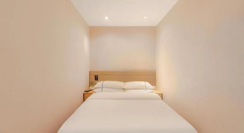 Bed in City Comfort Inn Shantou Huashan Road the MixC