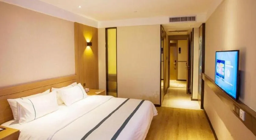 Bed in City Comfort Inn Shantou Huashan Road the MixC
