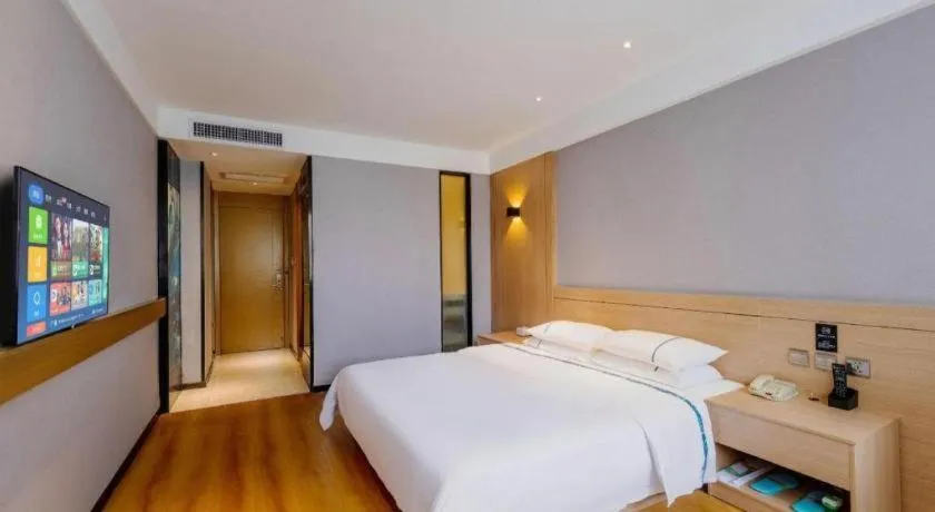 Bed in City Comfort Inn Shantou Huashan Road the MixC