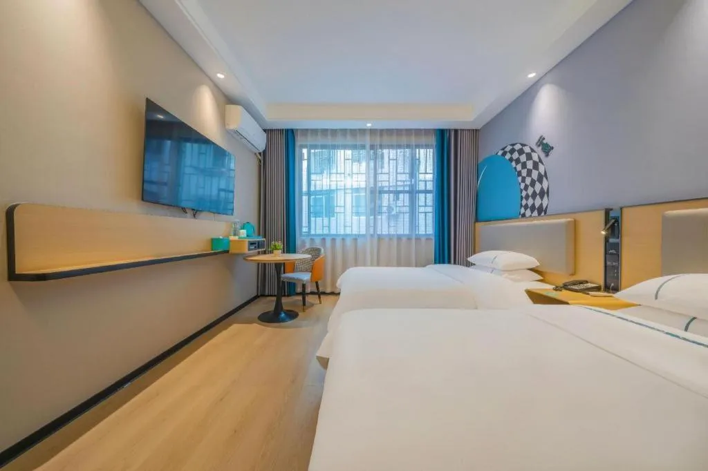 Bed in City Comfort Inn Guilin Qixing Park Guangxi Normal University