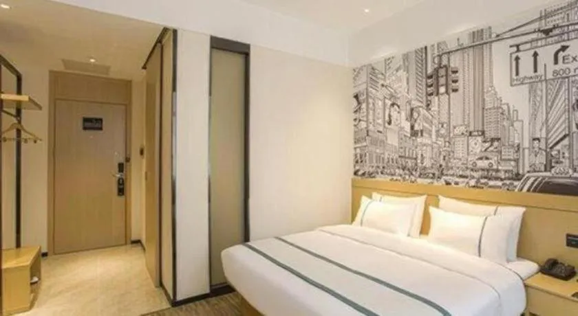 Bed in City Comfort Inn Xiantao Avenue Wangzhou Bridge Wushang