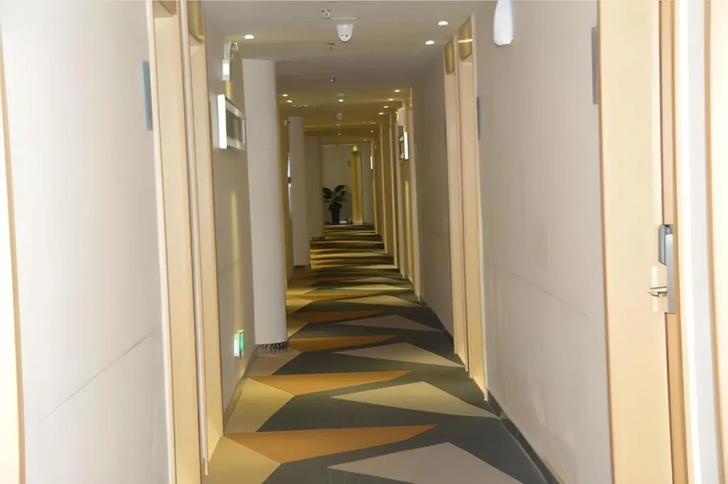 City Comfort Inn zhongshan Lihe Square Walmart