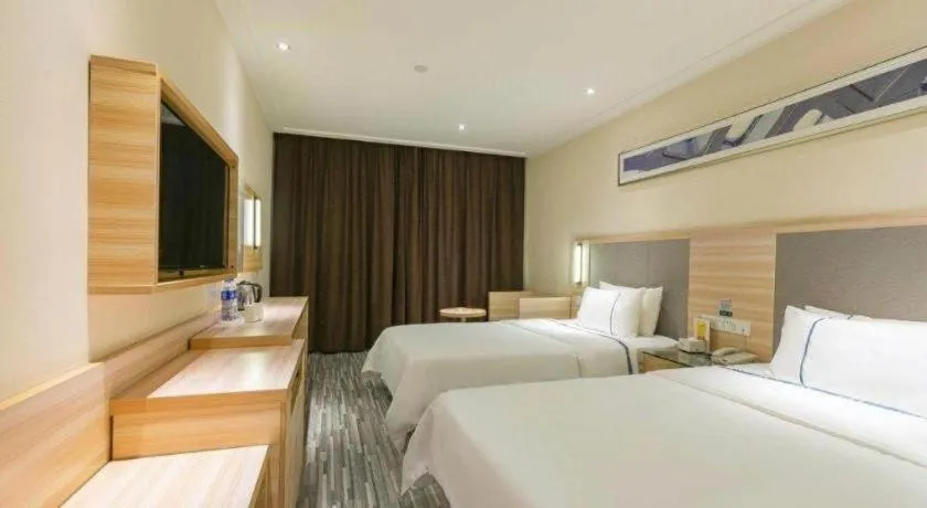Bed in City Comfort Inn Nanchang Bayi Square Dinggong Road