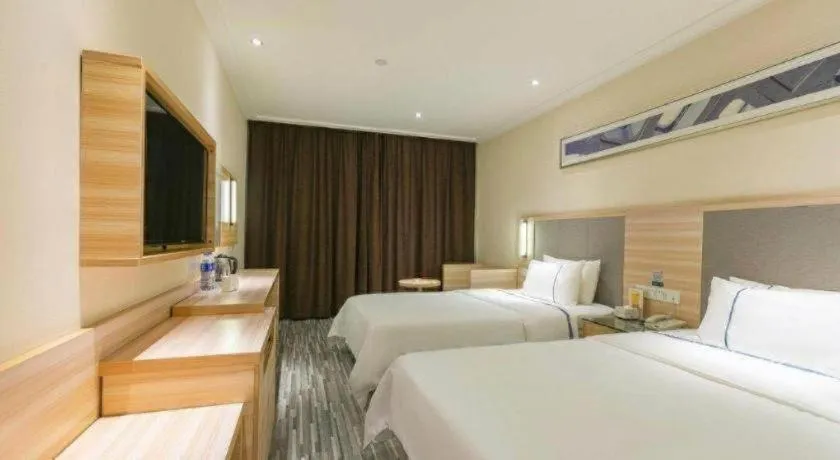 Bed in City Comfort Inn Nanchang Bayi Square Dinggong Road