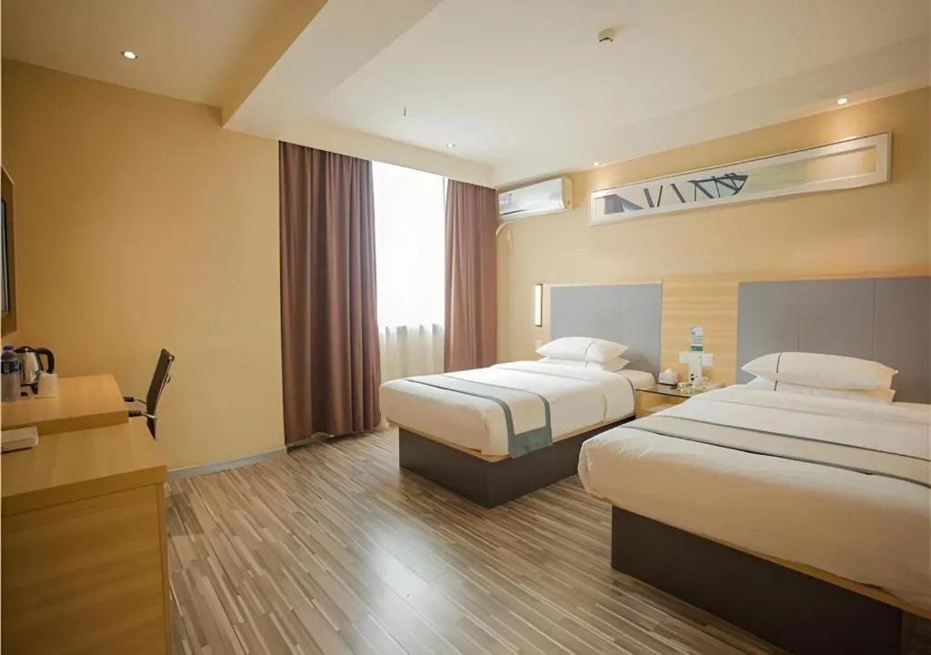Bed in City Comfort Inn Nanchang Bayi Square Dinggong Road