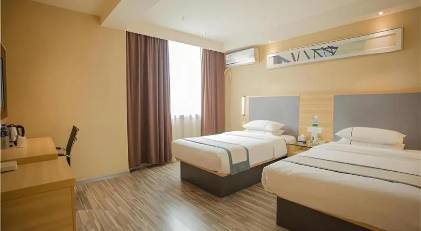 Bed in City Comfort Inn Nanchang Bayi Square Dinggong Road