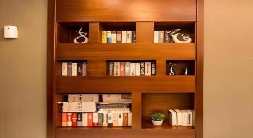 City Comfort Inn Guigang Pingnan Bus Station Jiangbin Park