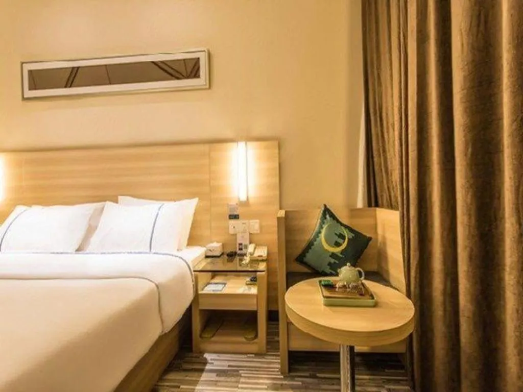 Bed in City Comfort Inn Guigang Pingnan Bus Station Jiangbin Park