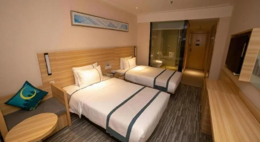 Bed in City Comfort Inn Guigang Pingnan Bus Station Jiangbin Park