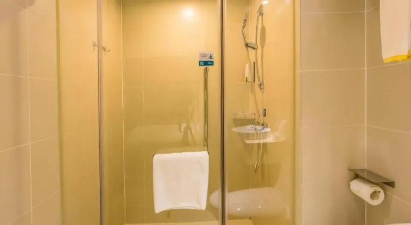 City Comfort Inn Guigang Pingnan Bus Station Jiangbin Park