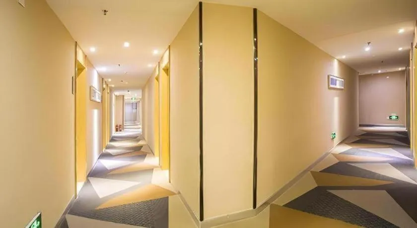 Bed in City Comfort Inn Guigang Pingnan Bus Station Jiangbin Park