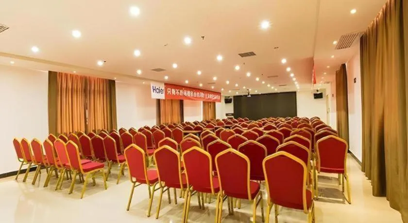 City Comfort Inn Guigang Pingnan Bus Station Jiangbin Park