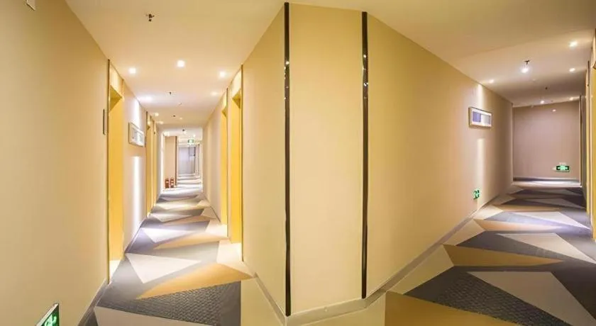 Bed in City Comfort Inn Guigang Pingnan Bus Station Jiangbin Park