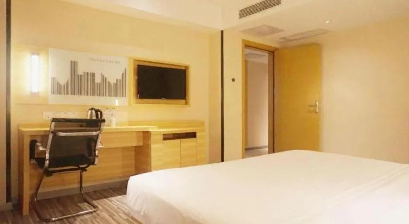Bed in City Comfort Inn Zhanjiang Middle Renmin Avenue Dingsheng Square